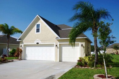 3 Car Garage