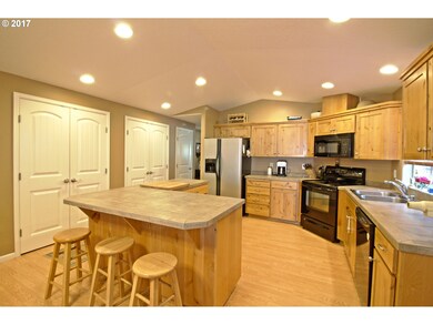 1709 22nd Ave, Forest Grove, OR 97116 - photo 3