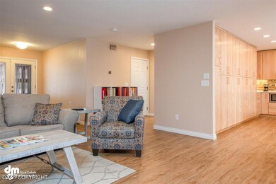 07-Living Room-ELKO8557-Edit