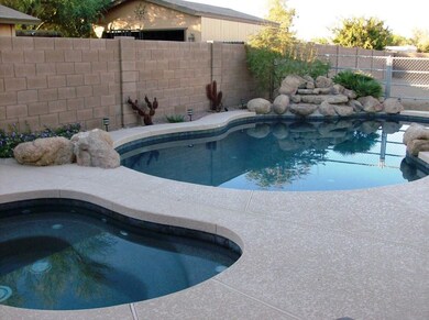 Pool & Spa