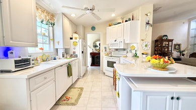 7925 Nile River Rd, West Palm Beach, FL 33411 - photo 4