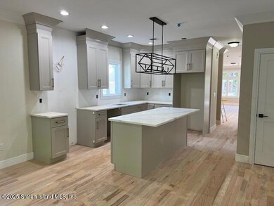 3723 Amboy Rd, Staten Island, NY 10308 - photo 2