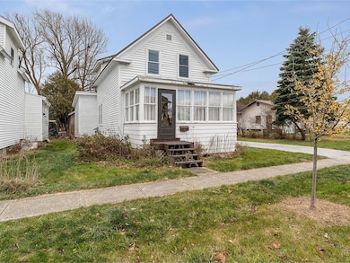 15 Walnut St, Saint Albans, VT 05478 - photo 3