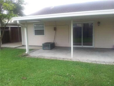 2616 Cascade Dr, Marrero, LA 70072 - photo 2