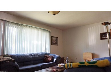 347 Gayle Dr, Sheffield Lake, OH 44054 - photo 5