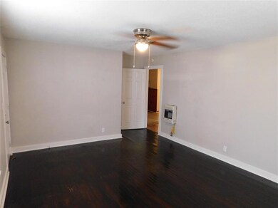 1602 E Nall St unit B, Sherman, TX 75090 - photo 5