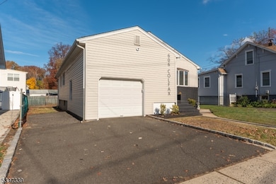 606 Colfax Ave, Kenilworth, NJ 07033 - photo 3