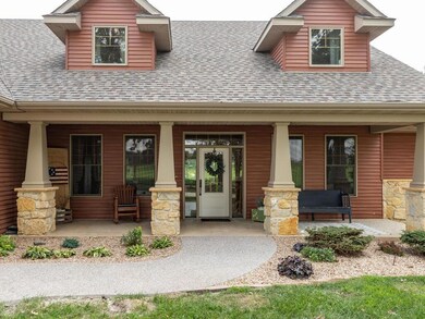 24892 575th St Mantorville MN 55955 USA-003-001-Fr