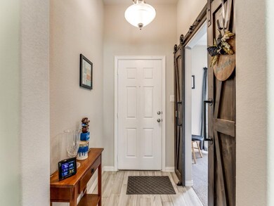 1436 Vine St, Weatherford, TX 76086 - photo 3