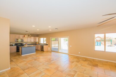 Open Kitchen
