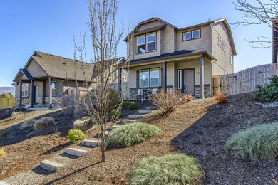 2290 College Way, Medford, OR 97504 - photo 2