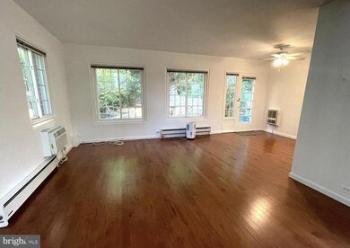 1643 Preston Rd, Alexandria, VA 22302 - photo 3