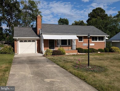 9319 Riggs Rd, Adelphi, MD 20783 - photo 2