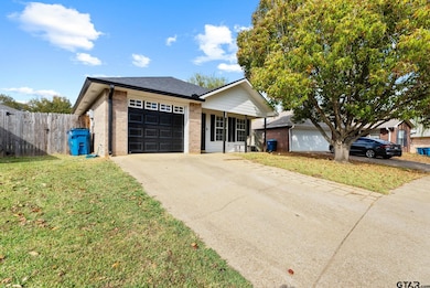 304 Azalea Trail, Whitehouse, TX 75791 - photo 2