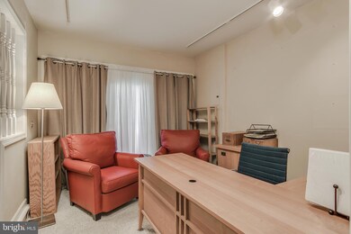 1004 Lindsay Ln, Hagerstown, MD 21742 - photo 5