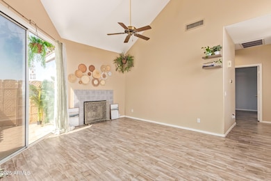 1633 E Lakeside Dr unit 156, Gilbert, AZ 85234 - photo 6