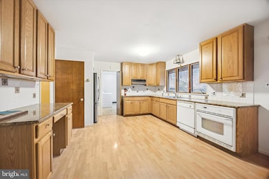 132 Osage Ln, Newark, DE 19711 - photo 5