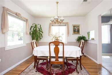 Dining room.. that is adjacent to the kitchen area