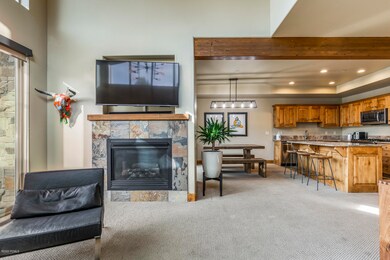 8143 Courtyard Loop Unit 12-006-011-8143