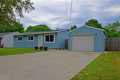 3216 Garden Blvd, Elkhart, IN 46517 - photo 2