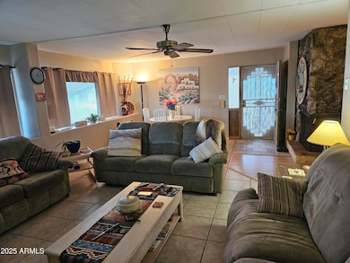 150 S Windsor unit 47, Mesa, AZ 85204 - photo 2