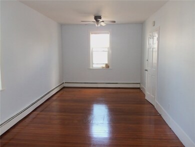 85 Marchant St unit 1, Newport, RI 02840 - photo 2