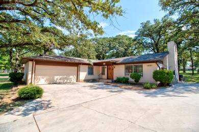 1018 Kiowa Dr W, Gainesville, TX 76240 - photo 4