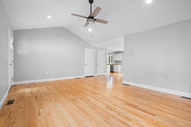 47 Abacoa Rd, Pelham, NH 03076 - photo 7