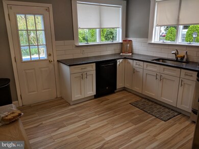 112 Summit Ave, Sewell, NJ 08080 - photo 5