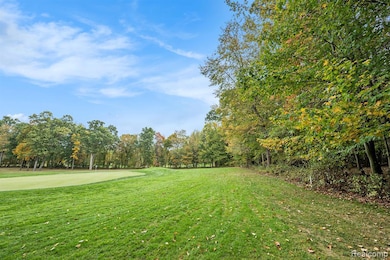 1570 Lone Tree Rd, Milford, MI 48380 - photo 6