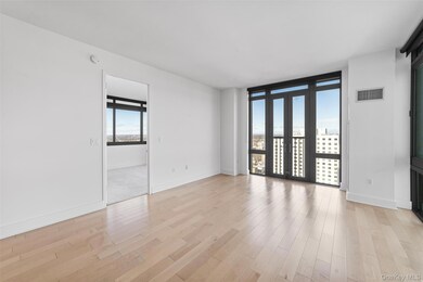 Trump Plaza Residences unit 2108, New Rochelle, NY 10801 - photo 7