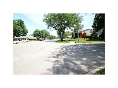 . 1st Ave Looking East