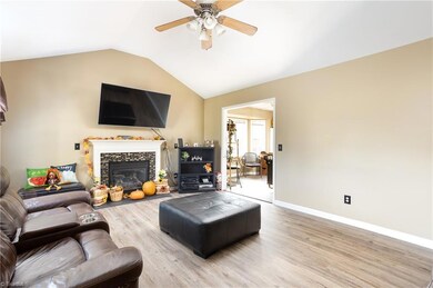 2457 Foxfire Ln, Burlington, NC 27217 - photo 4