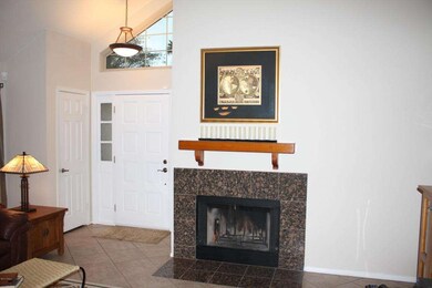 1936 E Citation Ln unit 19, Tempe, AZ 85284 - photo 2