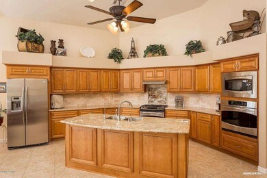 Gourmet Kitchen!!