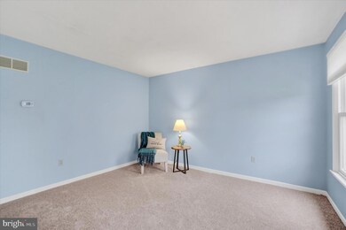 120 Steffie Dr, Mount Wolf, PA 17347 - photo 4