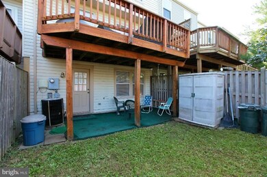 3707 Mazewood Ln, Fairfax, VA 22033 - photo 7