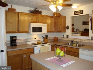 516 June Apple Ct, Abingdon, MD 21009 - photo 2