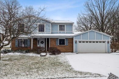 2-web-or-mls-820-venetian-way