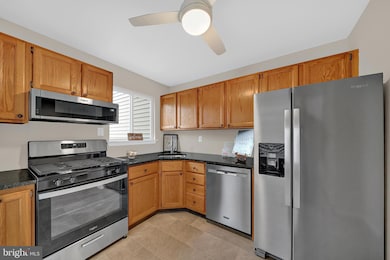 335 Silvia St, Ewing, NJ 08628 - photo 5