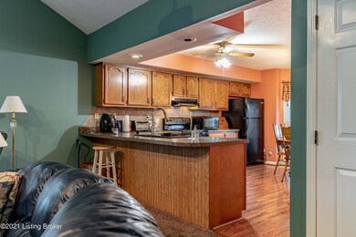 6804 Beard Ct, Louisville, KY 40228 - photo 7