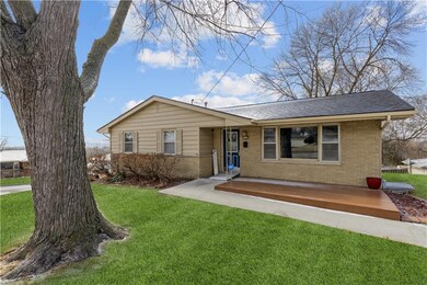 3102 E 25th St, Des Moines, IA 50317 - photo 3