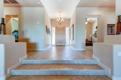 003_Foyer