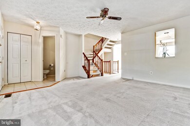 18903 Piney Point Place, Germantown, MD 20874 - photo 2