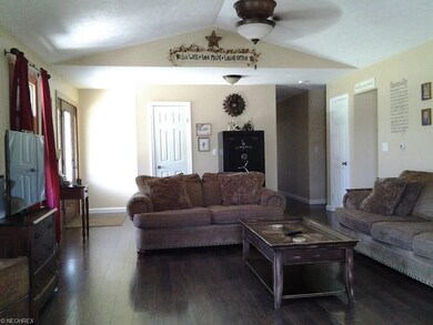 45 W Cedar St, Jefferson, OH 44047 - photo 4