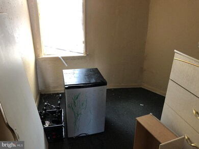 2031 Miller St, Camden, NJ 08104 - photo 7