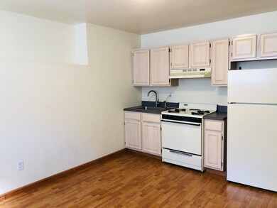 18 Pebble Ln unit 1, Staten Island, NY 10305 - photo 3