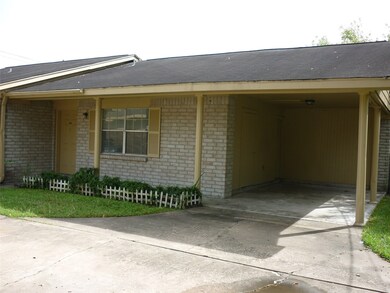 1412 S Beauregard St, Alvin, TX 77511 - photo 3