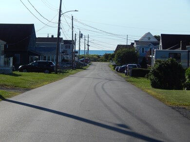 17 Bayview Ave, York, ME 03909 - photo 2