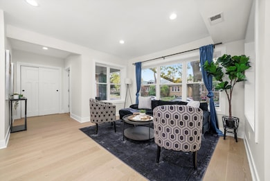 6144 N Maplewood Ave, Chicago, IL 60659 - photo 7